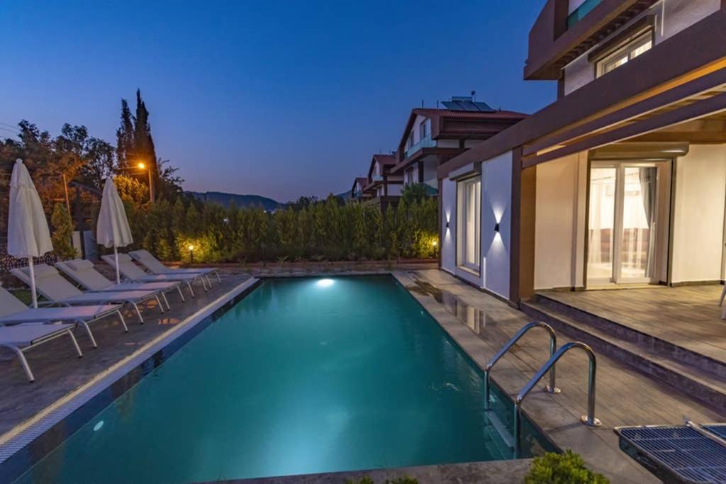 Villa Bella- 4 Bedroom Holiday Villa in Oludeniz Fethiye Exterior foto